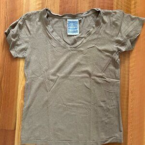 Jungmaven Paige V-neck tshirt